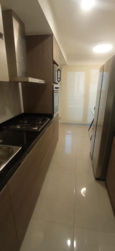 Venta Departamento Tres Dormitorios Av Libertad 300 Vista Al Rio Con Cochera Estrenar