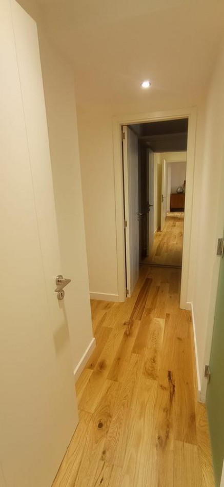 Venta Departamento Tres Dormitorios Av Libertad 300 Vista Al Rio Con Cochera Estrenar