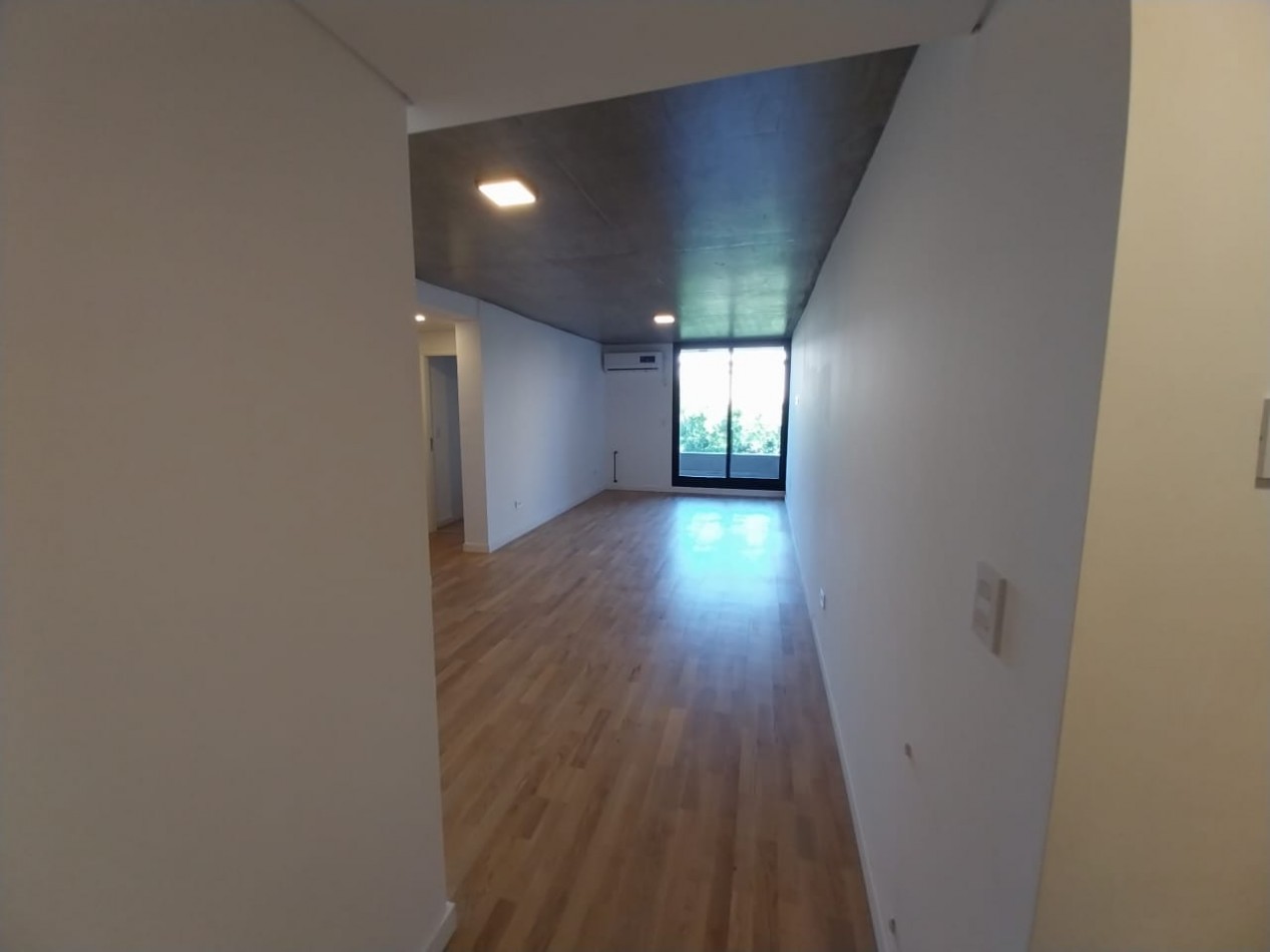 Venta Departamento Dos Dormitorios Frente Ituzaingo y Buenos Aires Amenities