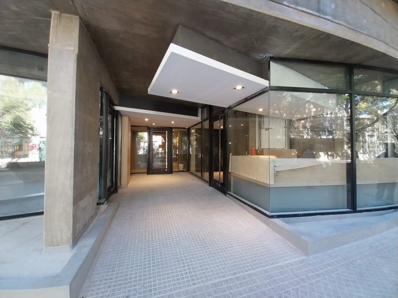 Venta Departamento Dos Dormitorios Frente Ituzaingo y Buenos Aires Amenities