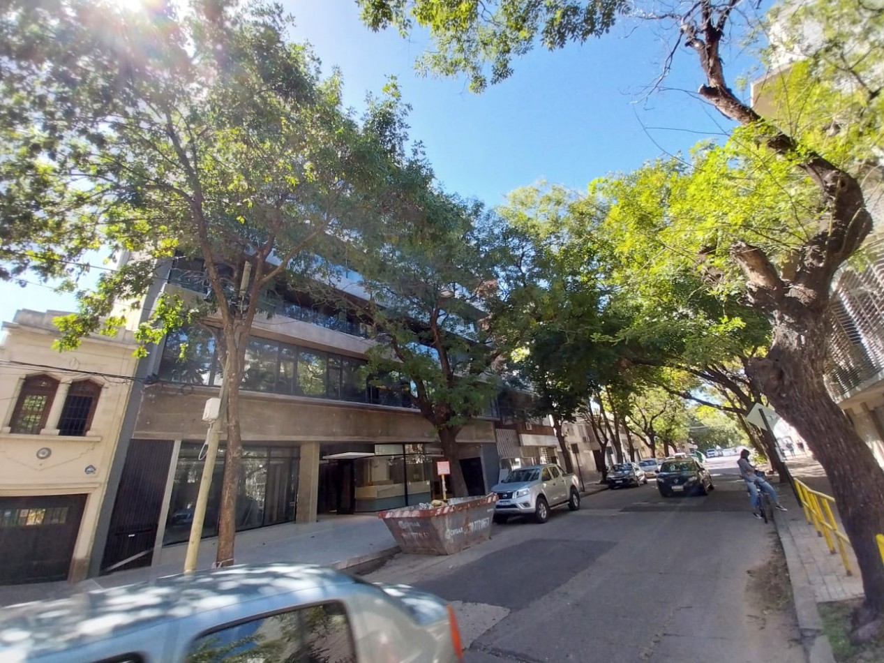 Venta Departamento Dos Dormitorios Frente Ituzaingo y Buenos Aires Amenities