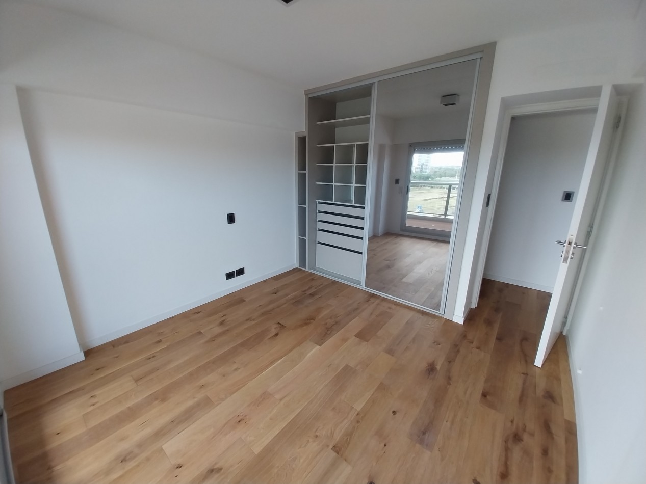 VENTA  DEPARTAMENTO DOS DORMITORIOS SEMIPISO VISTA PARCIAL AL RIO ESTRENAR FINANCIACION