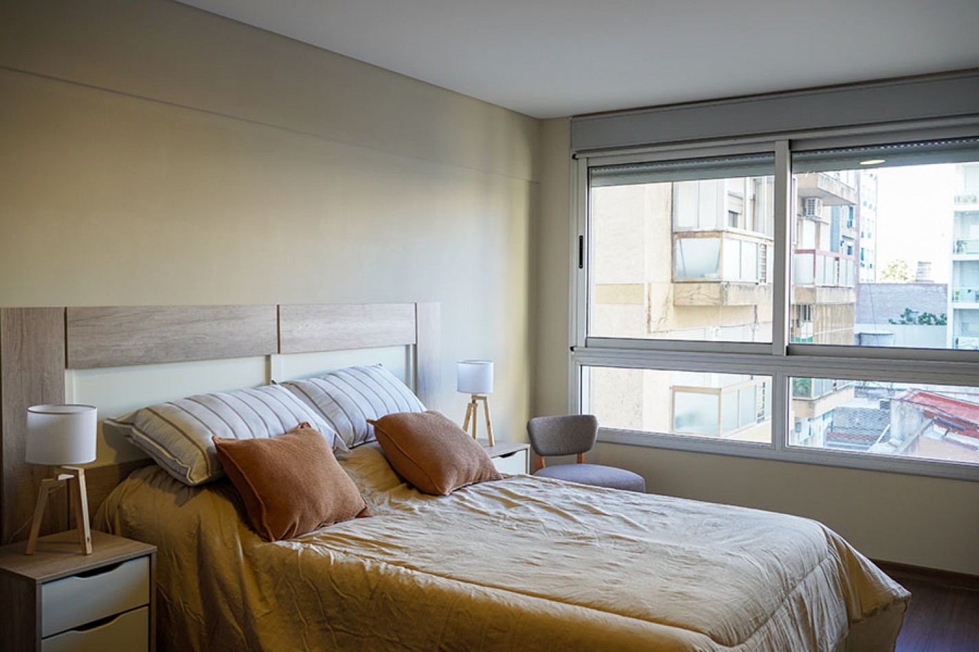 VENTA DEPARTAMENTO DOS DORMITORIOS CATAMARCA Y ESPAÑA