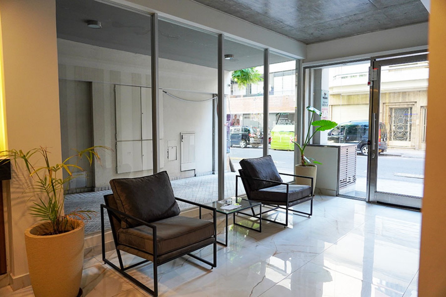 VENTA DEPARTAMENTO DOS DORMITORIOS CATAMARCA Y ESPAÑA