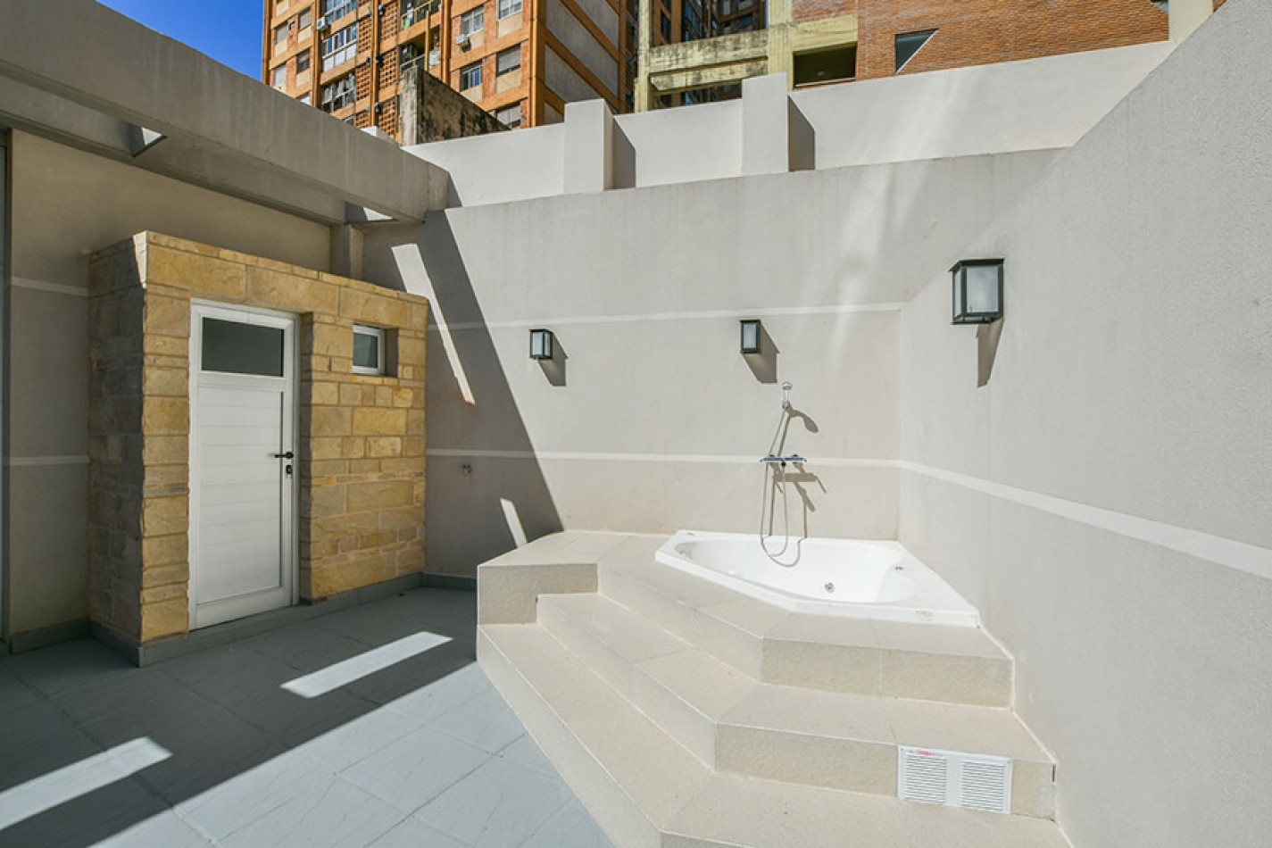 VENTA DEPARTAMENTO DOS DORMITORIOS PARAGUAY Y PELLEGRINI