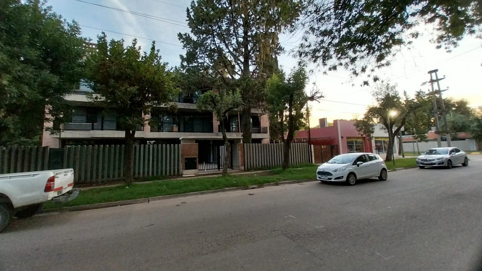 Venta Departamento Un Dormitorio c/ Cochera Funes Zona Centro SARMIENTO 1800