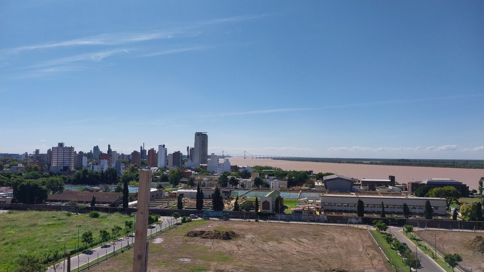 VENTA DEPARTAMENTO DOS DORMITORIOS AL FRENTE PUERTO NORTE CARBALLO Y RAWSON