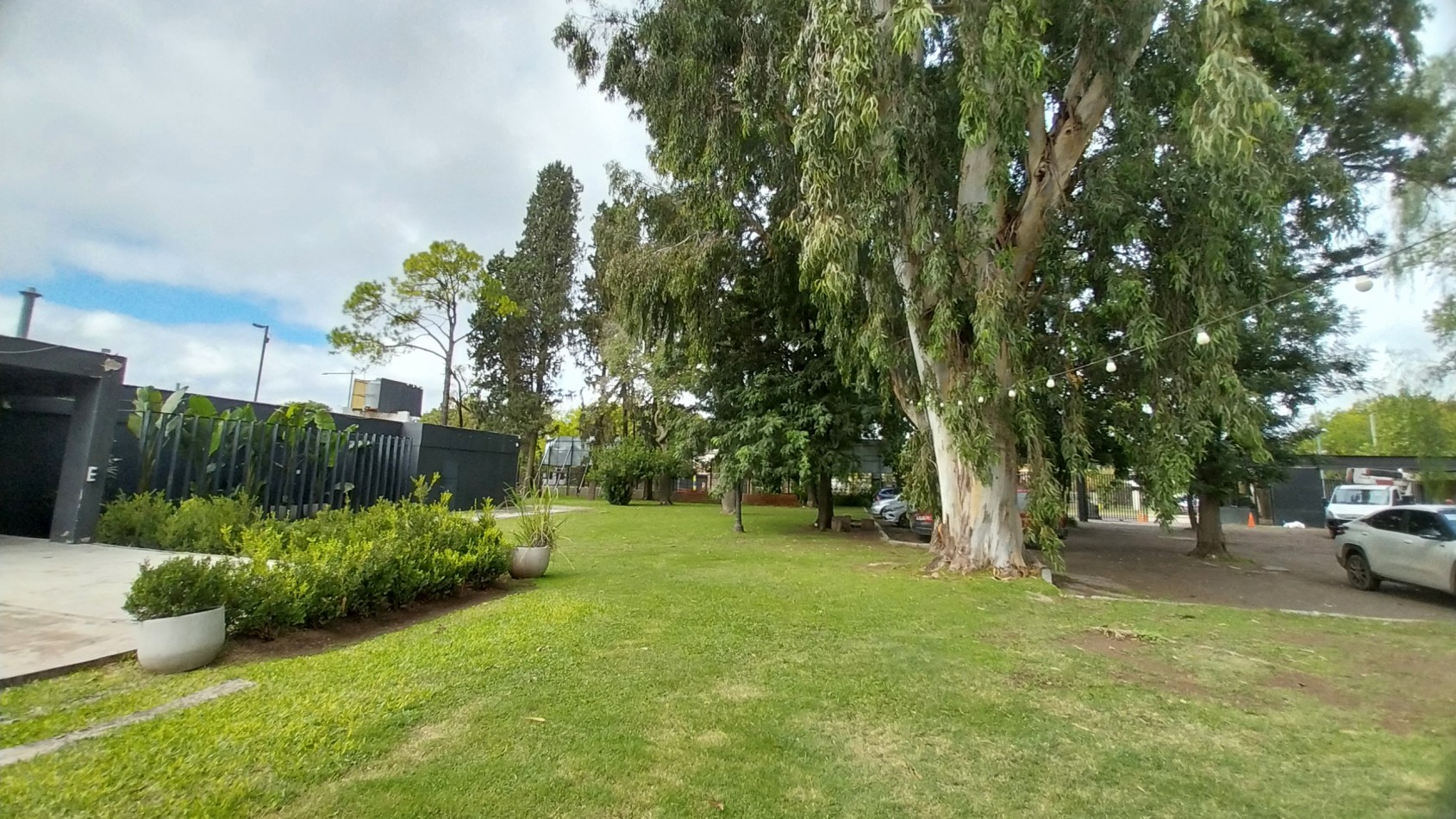 VENTA DEPARTAMENTO DOS DORMITORIOS PISO 3 U38 EN FISHERTON JUAN JOSE PASO Y COLOMBRES