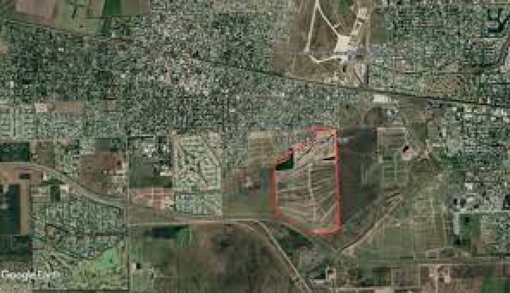 BARRIO PRIVADO VENTA TERRENO VIDA CLUB DE CAMPO 1172 M2  FONDO NORTE A RESERVORIO PLUVIAL CON EXCELENTE UBICACION