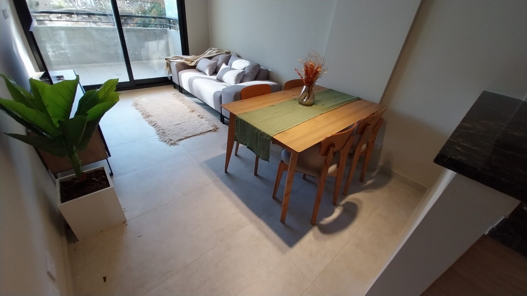 VENTA DEPARTAMENTO UN DORMITORIO DORREGO Y CATAMARCA