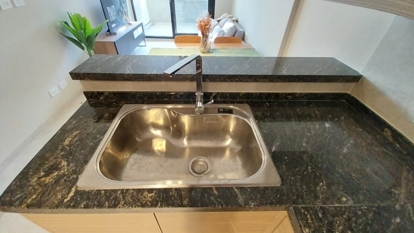 VENTA DEPARTAMENTO UN DORMITORIO DORREGO Y CATAMARCA