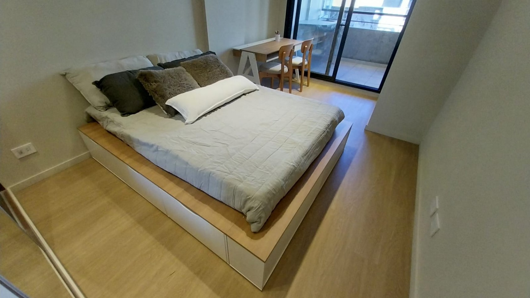 VENTA DEPARTAMENTO UN DORMITORIO DORREGO Y CATAMARCA