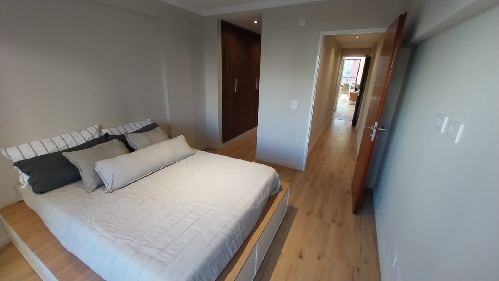 VENTA DEPARTAMENTO DOS DORMITORIOS DORREGO Y CATAMARCA A ESTRENAR! SOÑADO....