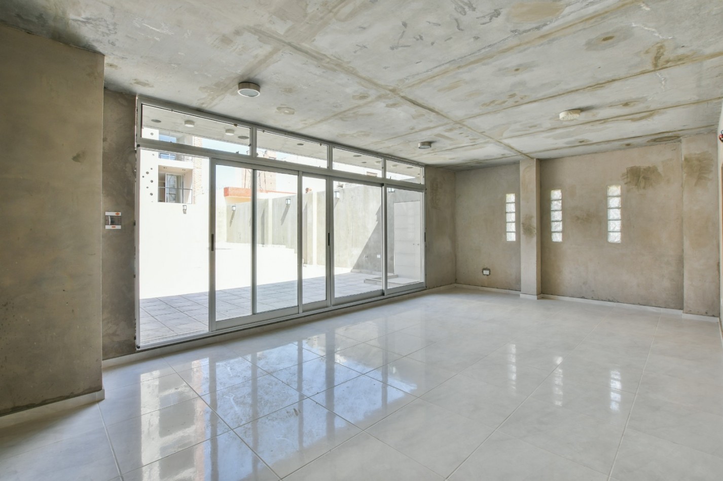 VENTA DEPARTAMENTO DE UN DORMITORIO CATAMARCA Y BALCARCE AMENITIES