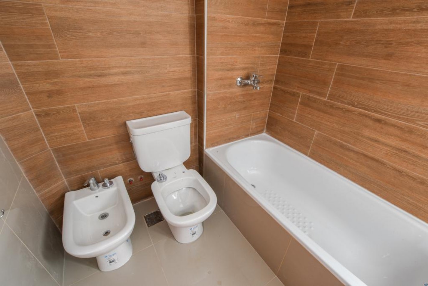 VENTA DEPARTAMENTO DE UN DORMITORIO CATAMARCA Y BALCARCE AMENITIES