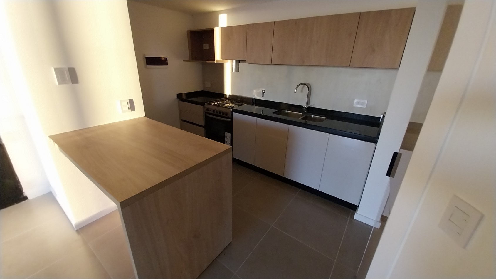 ALBERDI...VENTA DEPARTAMENTO UN DORMITORIO ESTRENAR, ARTIGAS 200...CERQUITA DEL PORTAL!