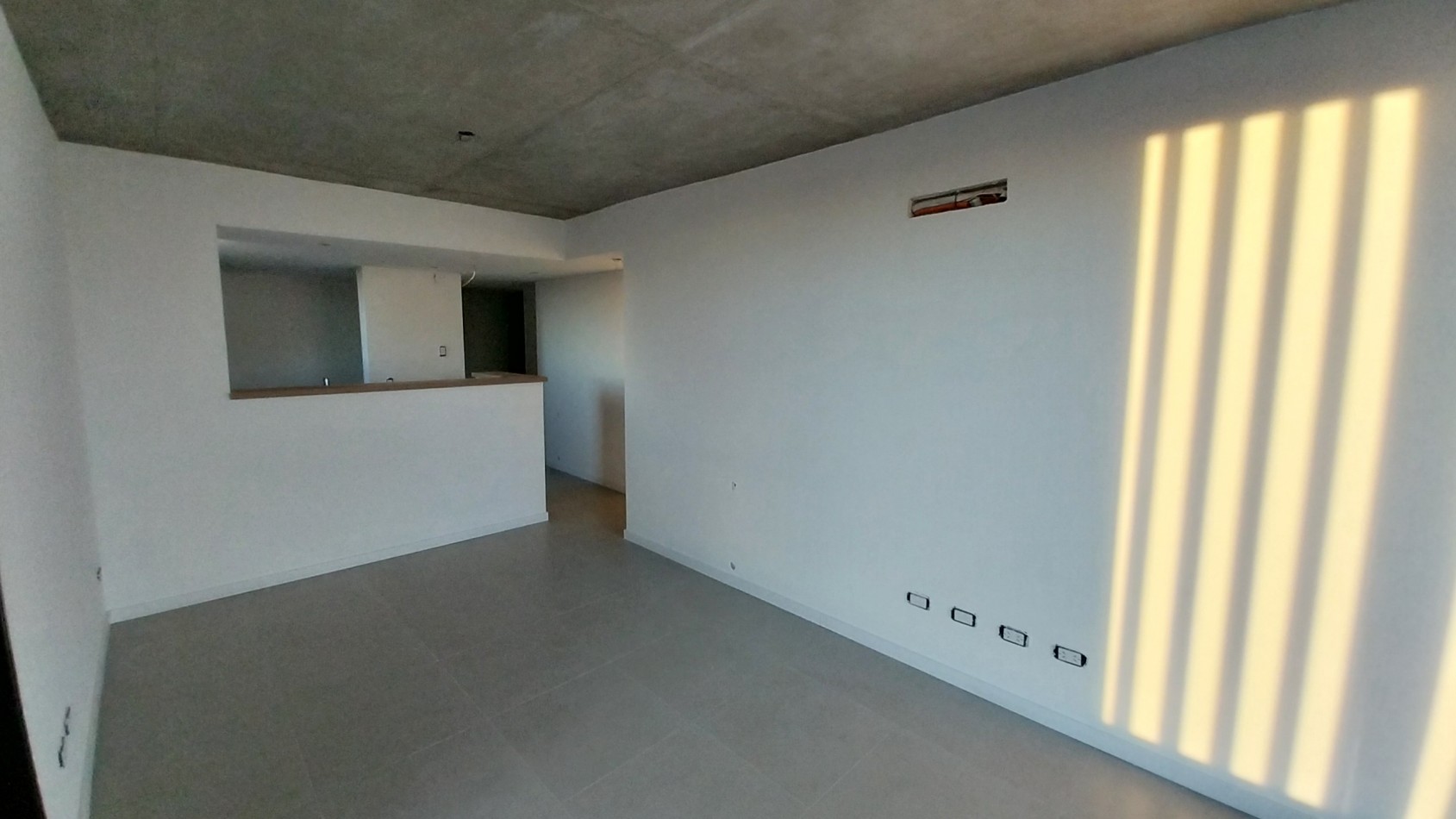 ALBERDI... VENTA DEPARTAMENTO DOS DORMITORIOS FRENTE ARTIGAS 200..A METROS DE PORTAL SHOPPING