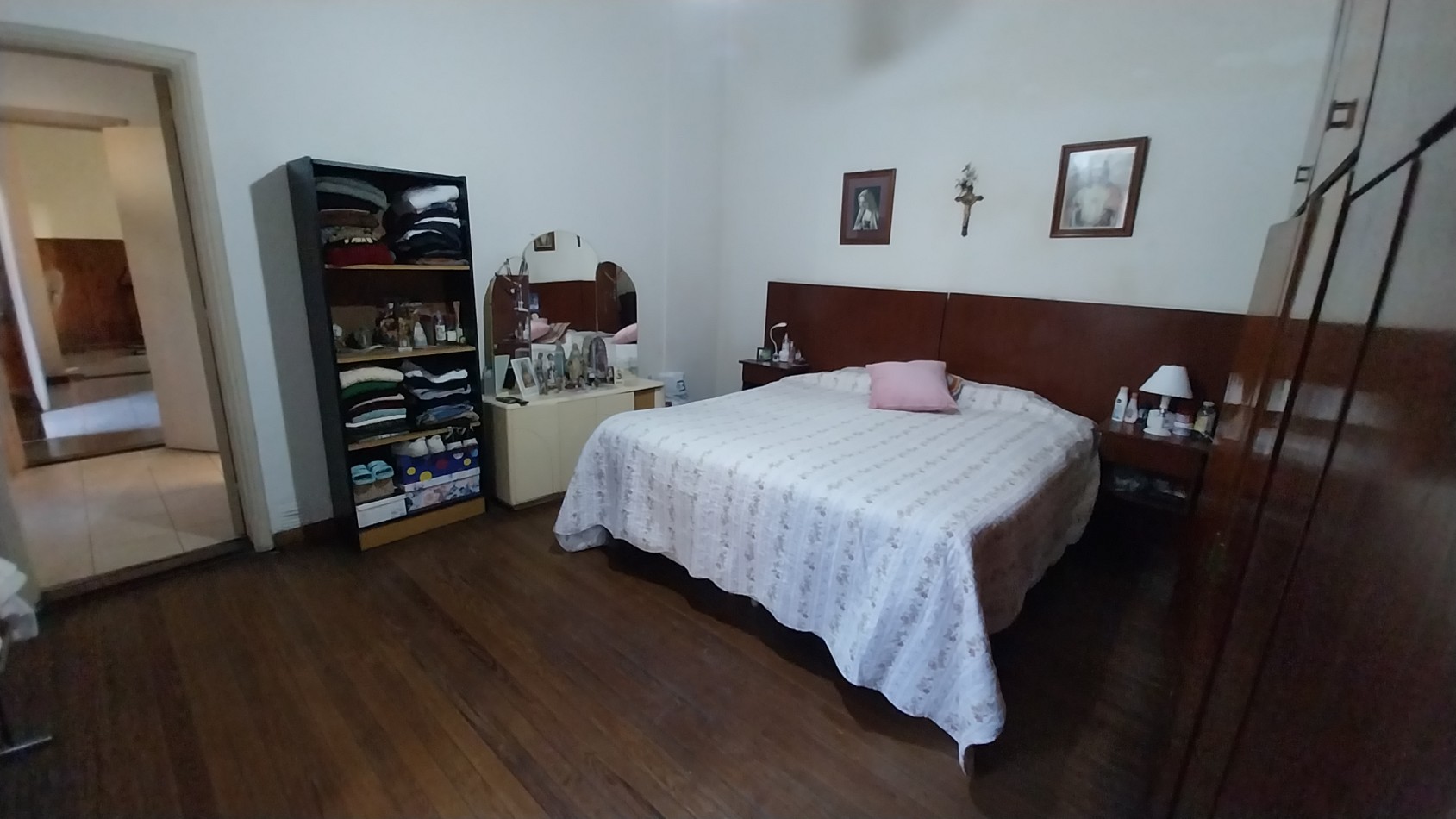 VENTA CASA DOS/TRES DORMITORIOS 1 DE MAYO Y 27 DE FEBRERO