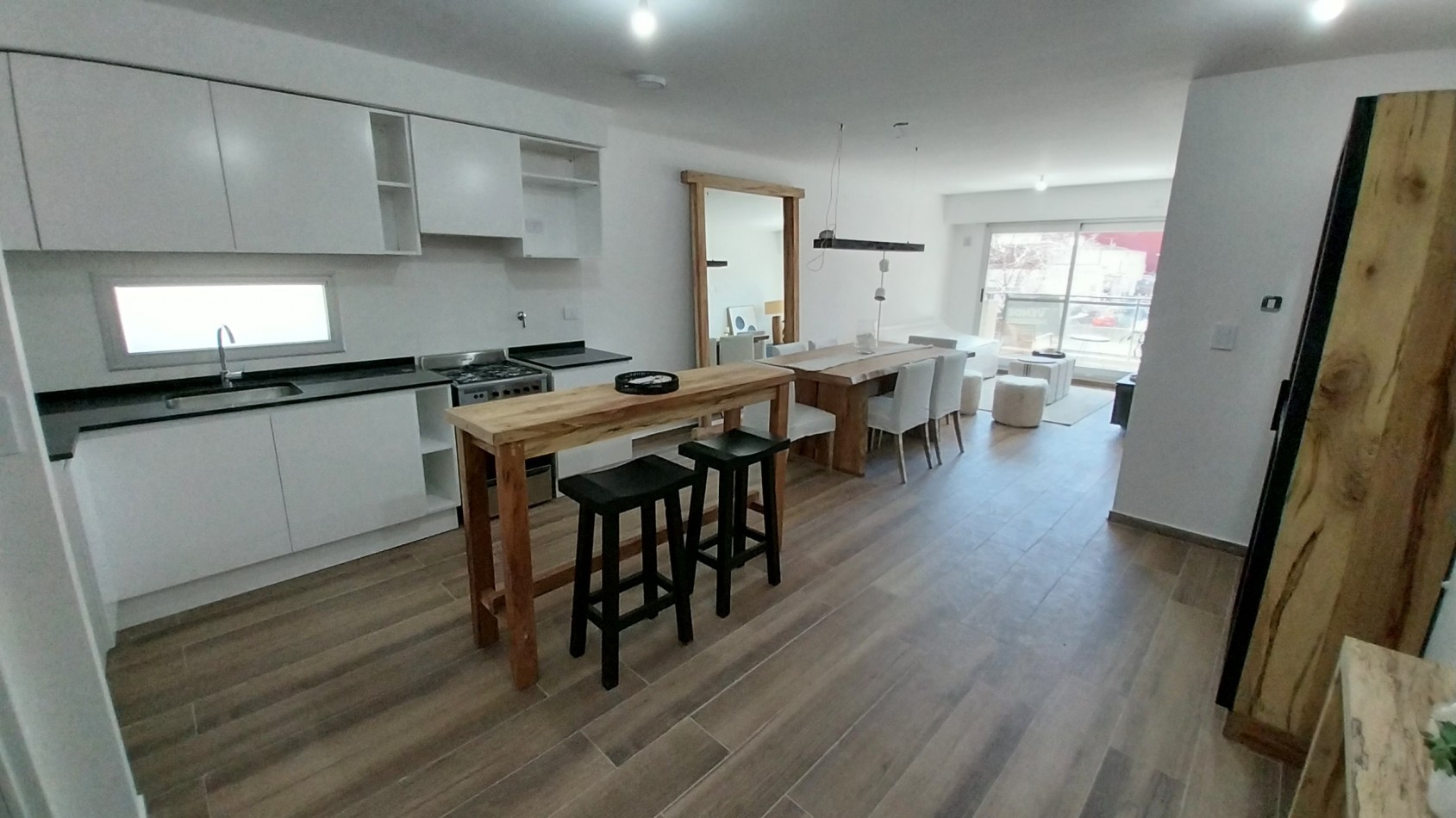 PICHINCHA! VENTA IMPORTANTE DEPARTAMENTO DOS DORMITORIOS CORDOBA Y SUIPACHA ESTRENAR VENTILACION CRUZADA