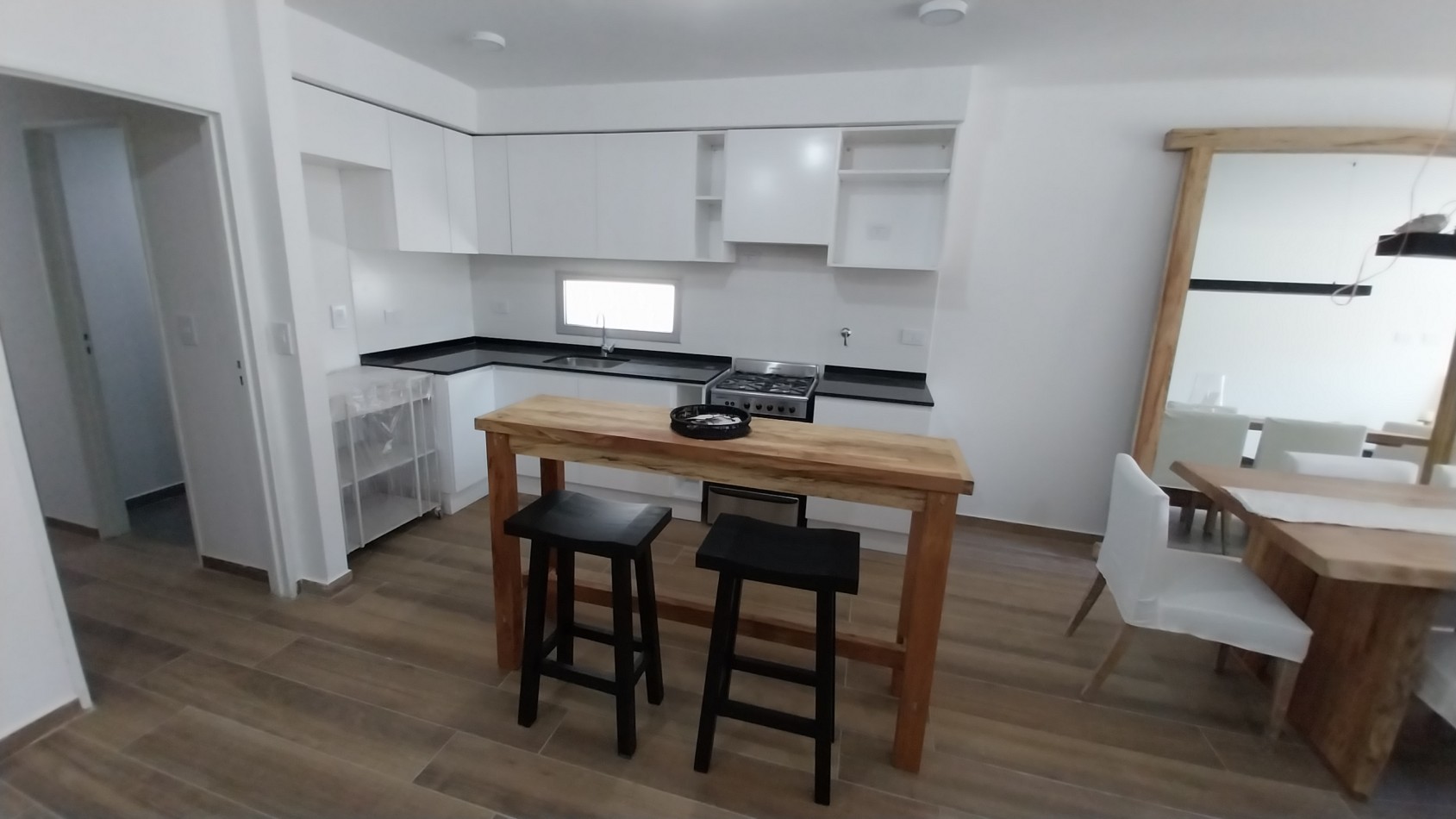 PICHINCHA! VENTA IMPORTANTE DEPARTAMENTO DOS DORMITORIOS CORDOBA Y SUIPACHA ESTRENAR VENTILACION CRUZADA