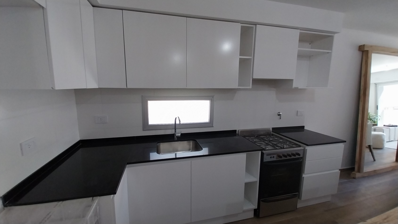 PICHINCHA! VENTA IMPORTANTE DEPARTAMENTO DOS DORMITORIOS CORDOBA Y SUIPACHA ESTRENAR VENTILACION CRUZADA