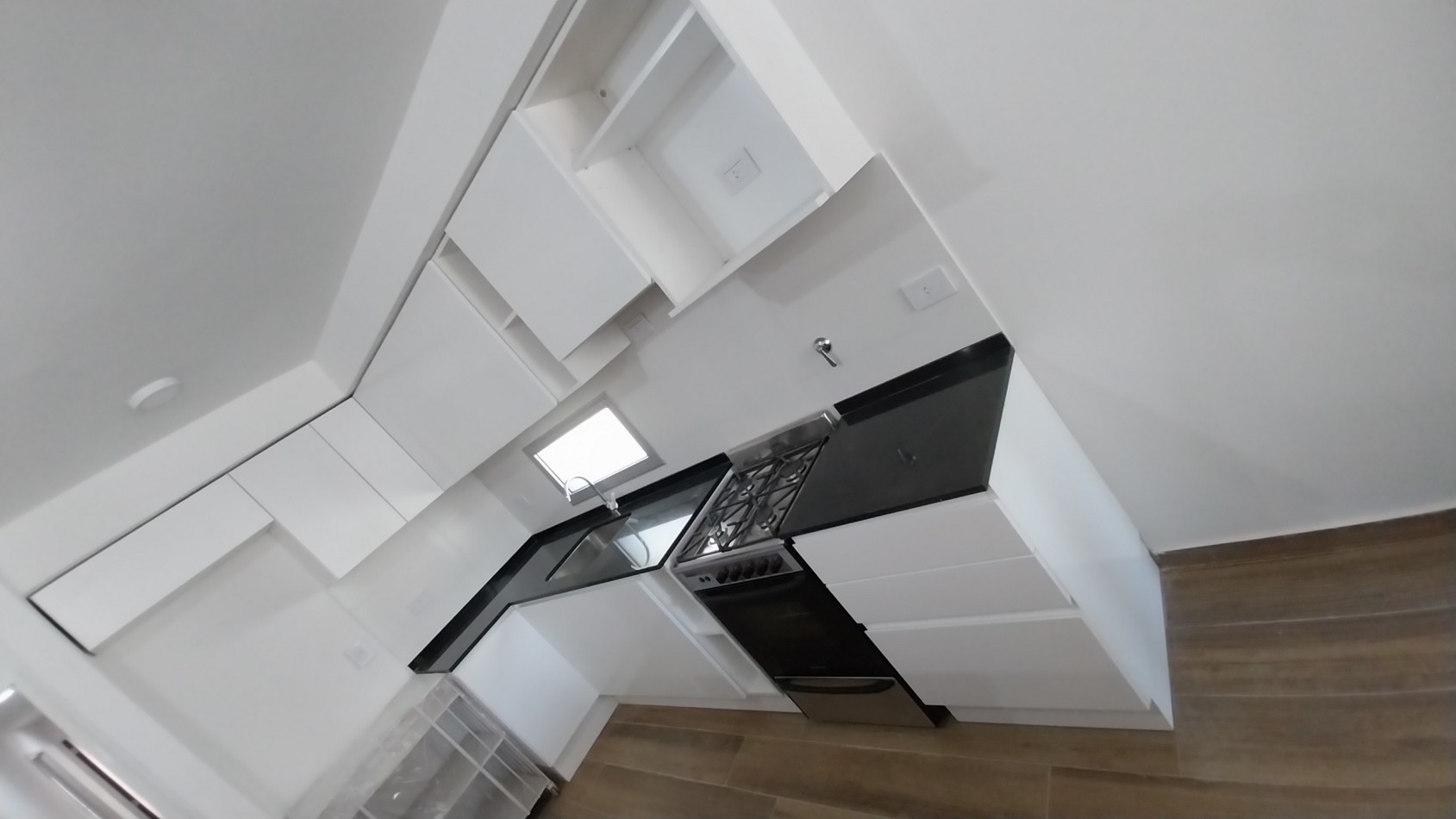 PICHINCHA! VENTA IMPORTANTE DEPARTAMENTO DOS DORMITORIOS CORDOBA Y SUIPACHA ESTRENAR VENTILACION CRUZADA