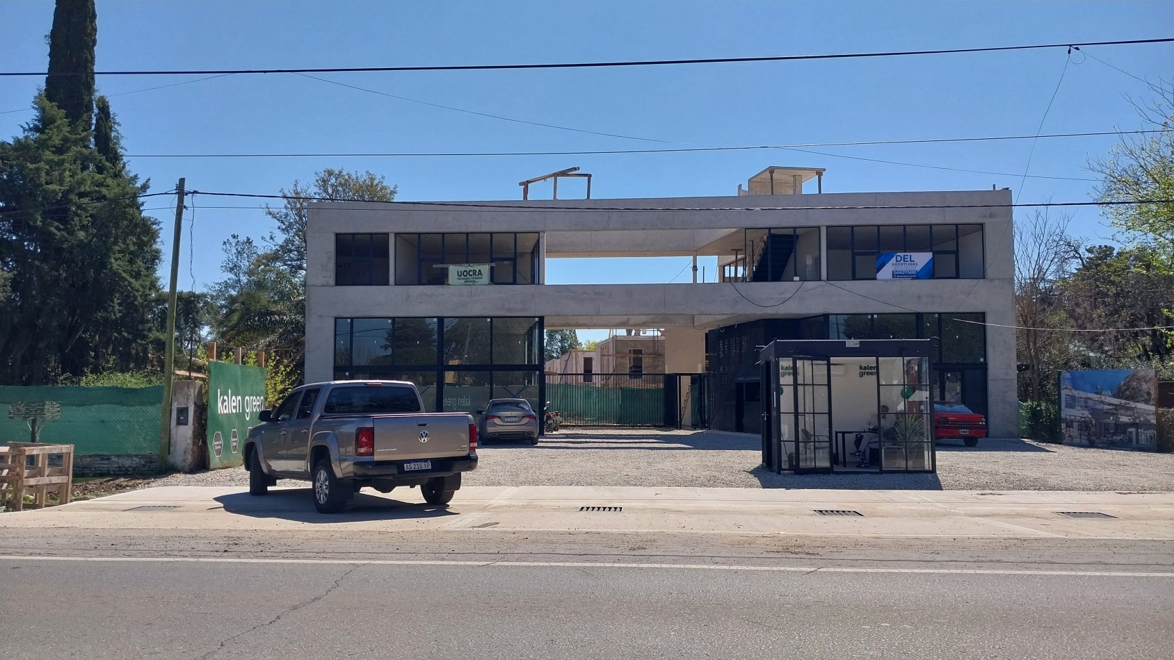 BARRIO PRIVADO VENTA DEPARTAMENTO CUATRO DORMITORIOS PARADA 13 FUNES