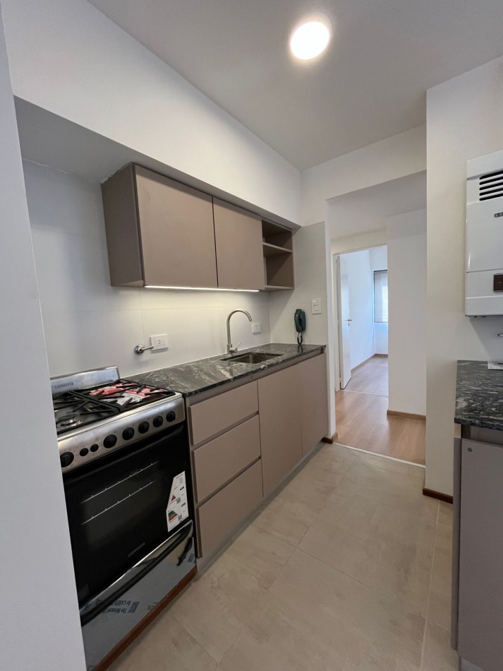 ENTRE RIOS Y CATAMARCA VENTA DEPARTAMENTO TRES DORMITORIOS