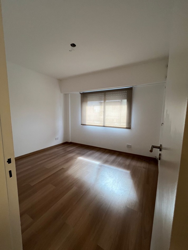 ENTRE RIOS Y CATAMARCA VENTA DEPARTAMENTO TRES DORMITORIOS