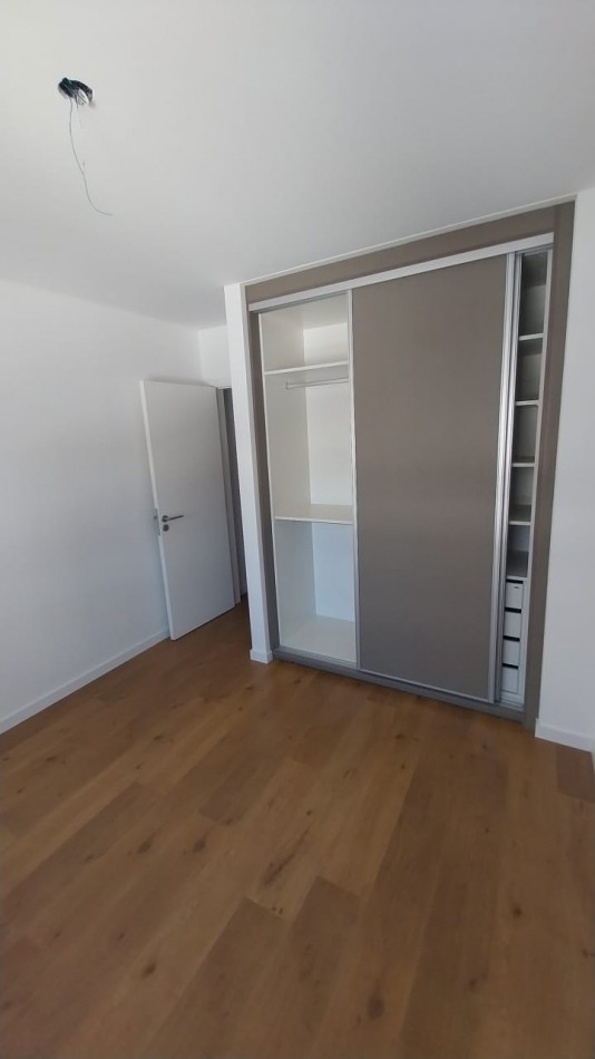 TRUNALES. VENTILACION CRUZADA, VENTA DEPARTAMENTO UN DORMITORIO ESTRENAR ZEBALLOS Y DORREGO