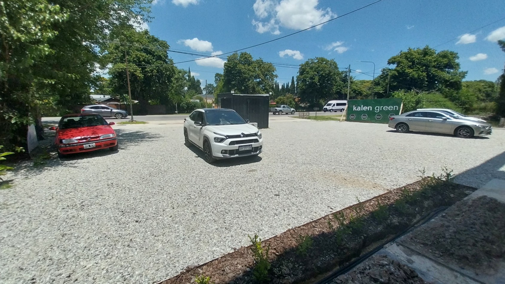 FUNES PARADA 13 VENTA LOCAL COMERCIAL ESTRENAR