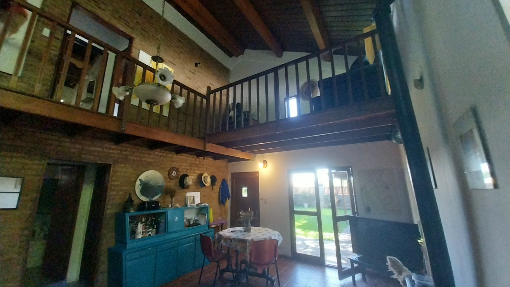 FISHERTON VENTA CASA TRES DORMITORIOS ALIPPI 8800