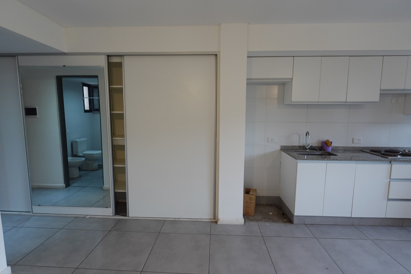 REFINERIA VENTA MONOAMBIENTE EN CALLE CORVALAN AL 500 FRENTE A CONDOS REFINERIA