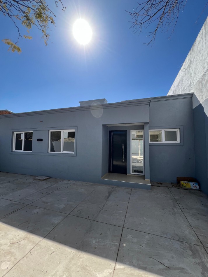 VENTA CASA TRES DORMITMORIOS FISHERTON 