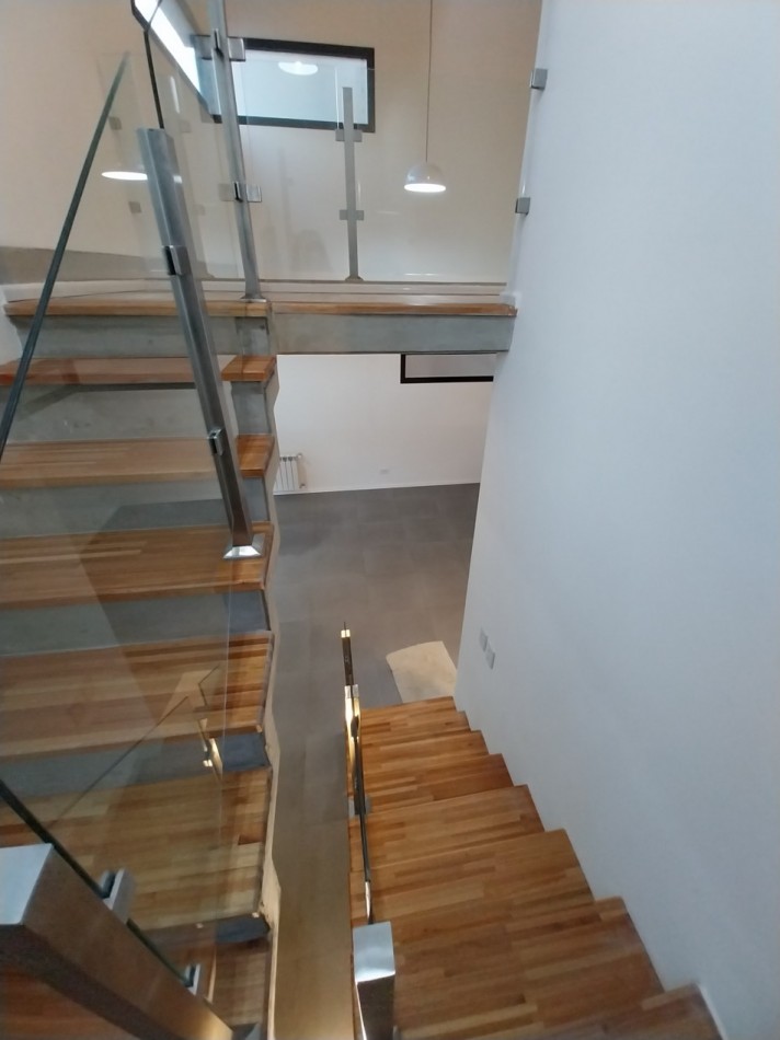 APTO CREDITO HIPOTECARIO Venta Casa Tres Dormitorios Con Pileta  Estrenar!! Gobernador Vera y La Yerra 