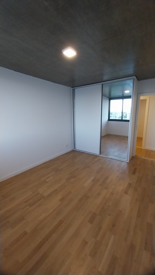 ABASTO ! VENTA DEPARTAMENTO TRES DORMITORIOS CON TERRAZA  ITUZAINGO Y BUENOS AIRES ESTRENAR