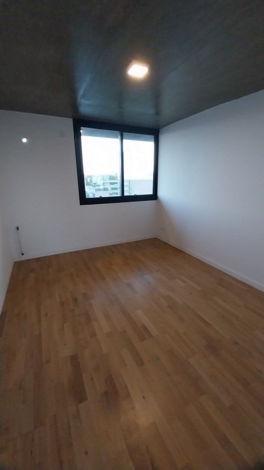 ABASTO ! VENTA DEPARTAMENTO TRES DORMITORIOS CON TERRAZA  ITUZAINGO Y BUENOS AIRES ESTRENAR