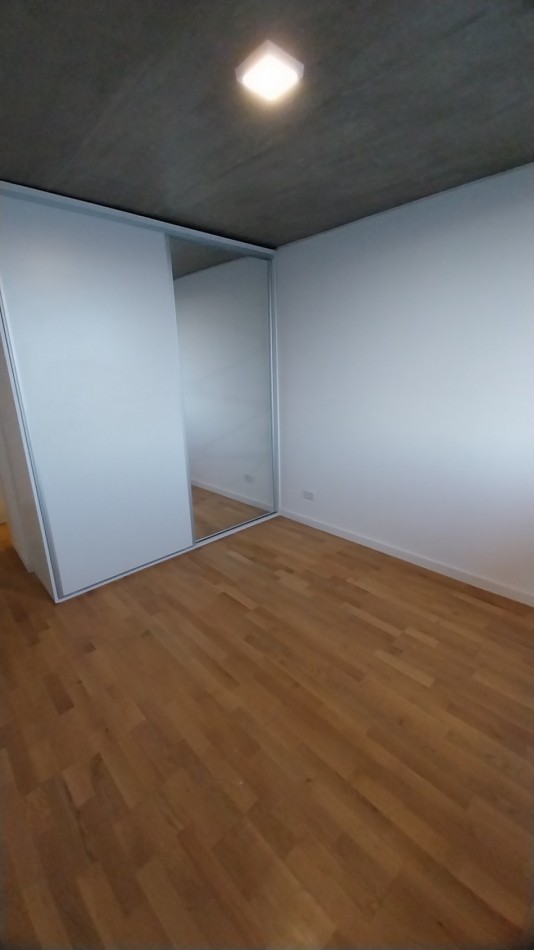 ABASTO ! VENTA DEPARTAMENTO TRES DORMITORIOS CON TERRAZA  ITUZAINGO Y BUENOS AIRES ESTRENAR