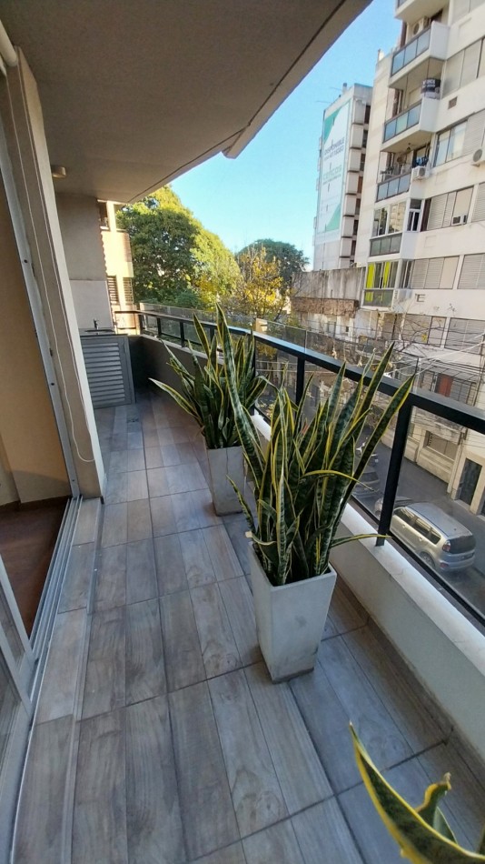 VENTA ESPECTACULAR SEMIPISO DOS DORMITORIOS PARAGUAY Y PELLEGRINI FINACIAMOS!!!