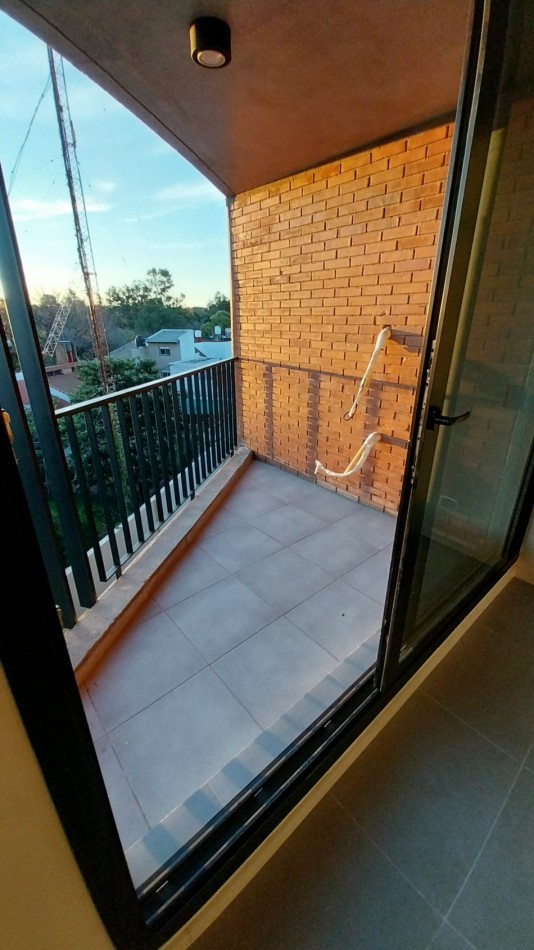 ALBERDI...VENTA DEPARTAMENTO UN DORMITORIO ESTRENAR, ARTIGAS 200...CERQUITA DEL PORTAL!