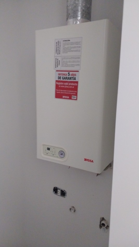 ALBERDI...VENTA DEPARTAMENTO DOS DORMITORIOS PB ARTIGAS 200 CERQUITA PORTAL SHOPPING