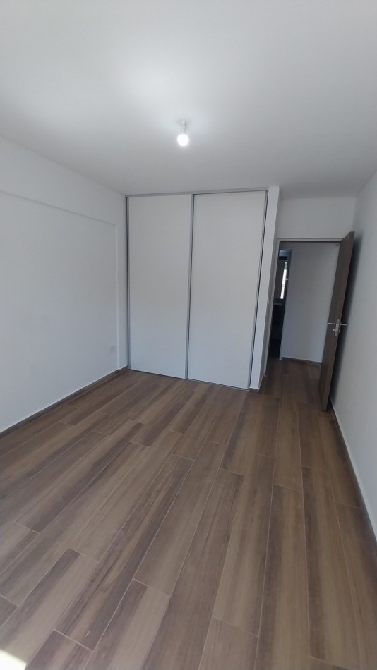 PICHINCHA VENTA DEPARTAMENTO DOS DORMITORIOS CORDOBA Y SUIPACHA FRENTE