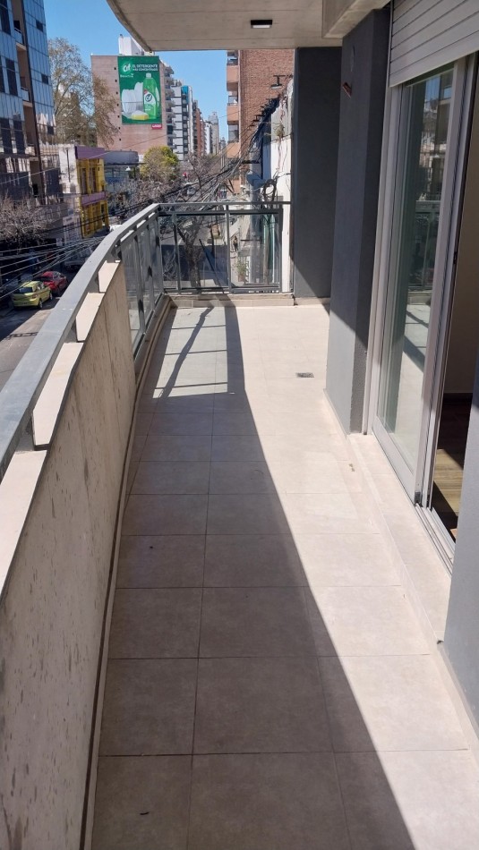 PICHINCHA VENTA DEPARTAMENTO DOS DORMITORIOS CORDOBA Y SUIPACHA FRENTE