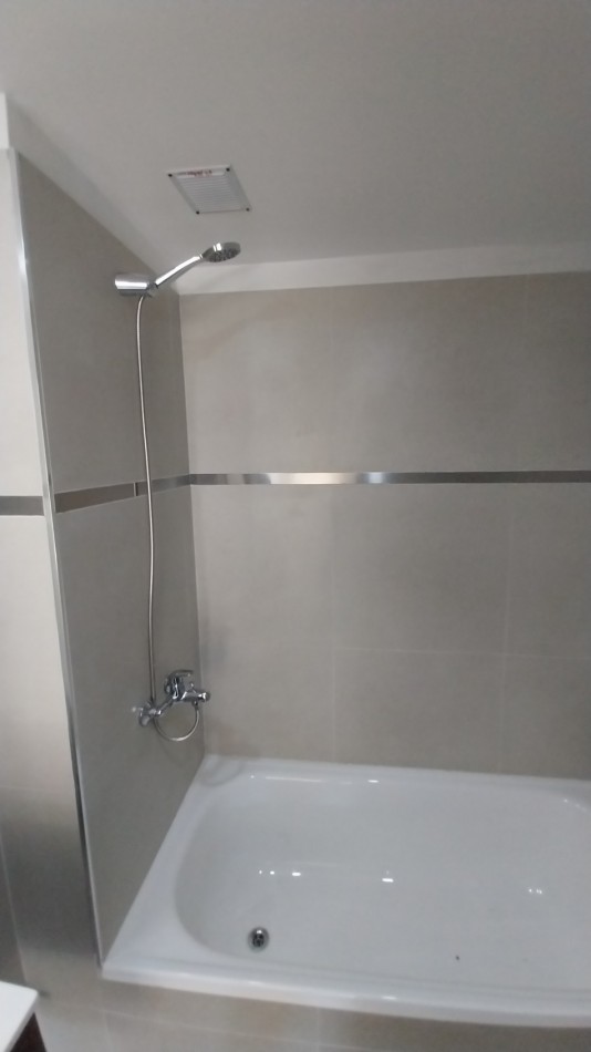 PICHINCHA VENTA DEPARTAMENTO DOS DORMITORIOS CORDOBA Y SUIPACHA FRENTE