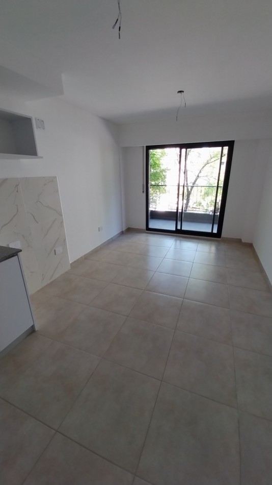 VENTA MONOAMBIENTE URQUIZA E IRIONDO, ESTRENAR