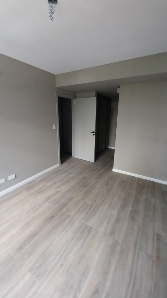 ABASTO VENTA DEPARTAMENTO DOS DORMITORIOS PATIO  CERRITO Y PARAGUAY ESTRENAR