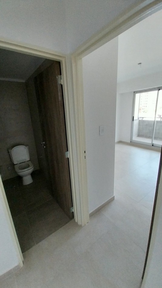 PICHINCHA VENTA DEPARTAMENTO UN DORMITORIO SUIPACHA Y CORDOBA CON TERRAZA EXCLUSIVA