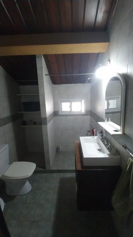 FISHERTON VENTA CASA TRES DORMITORIOS ALIPPI 8800