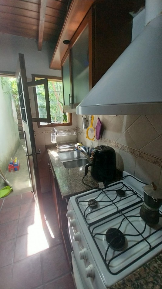 FISHERTON VENTA CASA TRES DORMITORIOS ALIPPI 8800