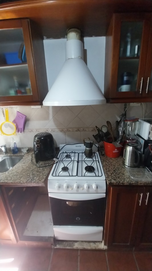 FISHERTON VENTA CASA TRES DORMITORIOS ALIPPI 8800